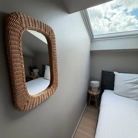 Montfort Apartment